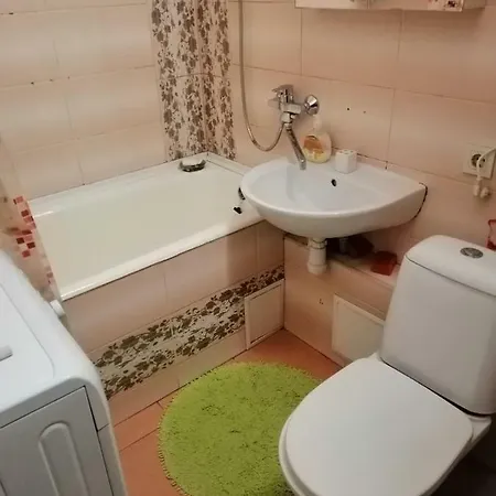 Apartment On Dontsya, 12