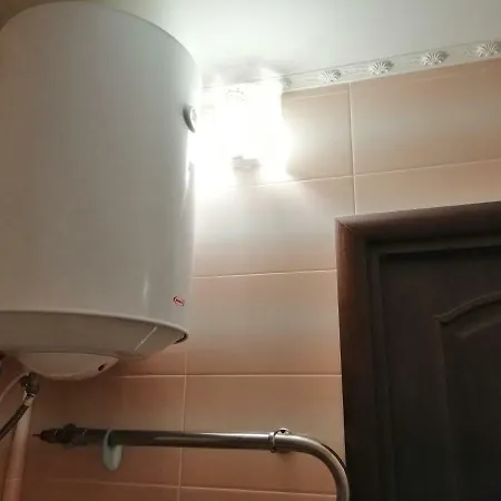 Apartment On Dontsya, 12 *